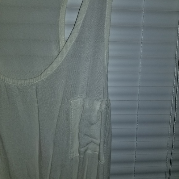 Windsor White Razorback Top - Picture 5 of 6